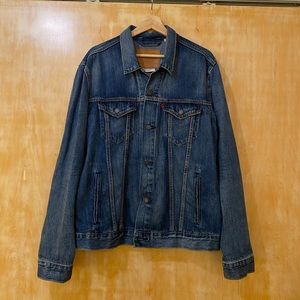 Levi Denim Trucker Jacket